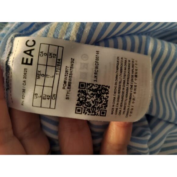 3231) Guess Blue White Stripe long Sleeve Button Down Gold Button Rayon Shirt L - Picture 8 of 8